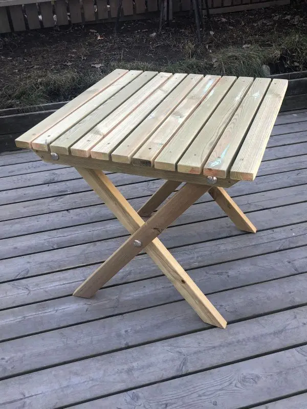 60cm square table